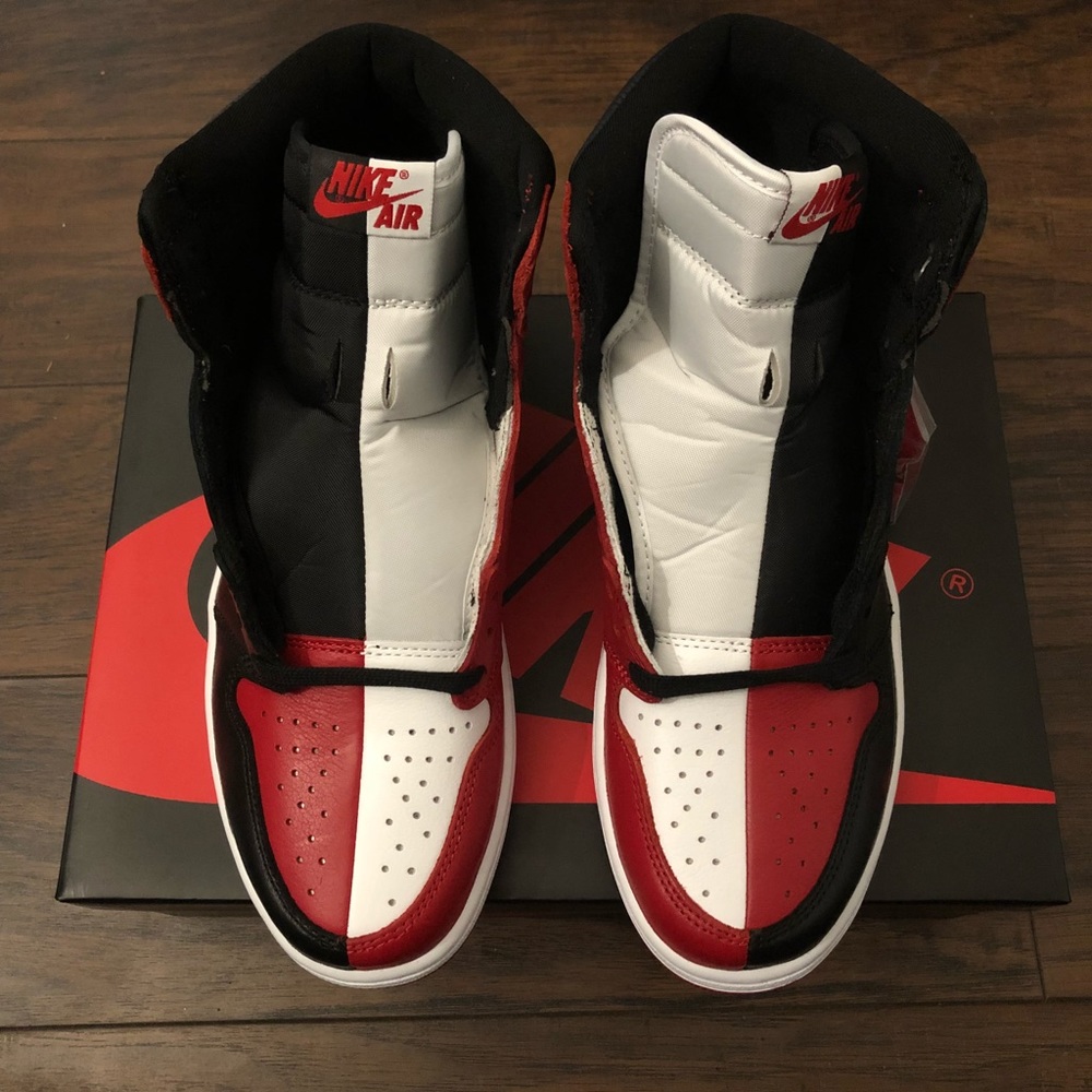 Jordan 1 homage to home ds size 10.5 - Picture 2 of 8